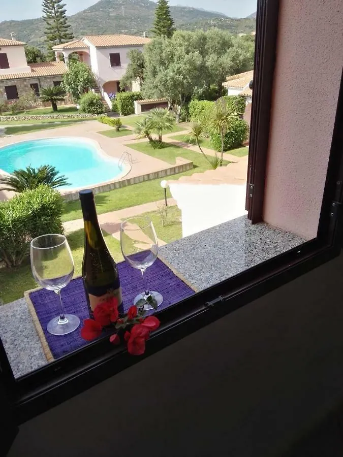 Daire Appartamento Con Vista Piscina San Teodoro