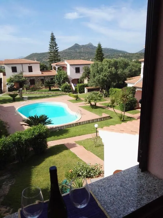 Appartamento Con Vista Piscina San Teodoro